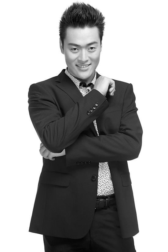 张桐谈和范伟演父子:挑上个好搭档是天大的福分(图)