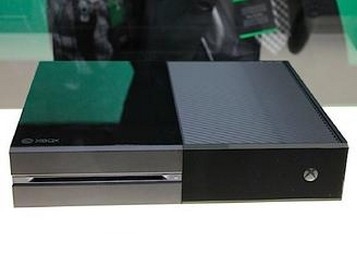 Xbox One运行游戏时每24小时就会检查一次联网状态，如果玩家使用不同的主机登陆自己账号，那么Xbox One会每隔一小时就做一次联机检查。