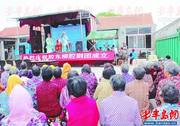 [转载] 自掏30万成立民间柳腔剧团(图)