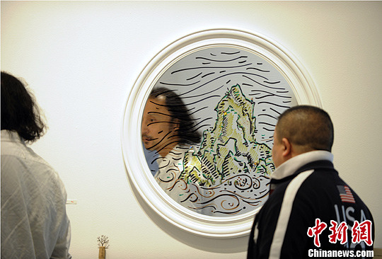 香港现代艺术家林东鹏旧金山开启《好奇匣》