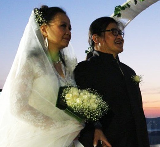 刘欢希腊办银婚典礼 两人相识9天便闪婚(组图)