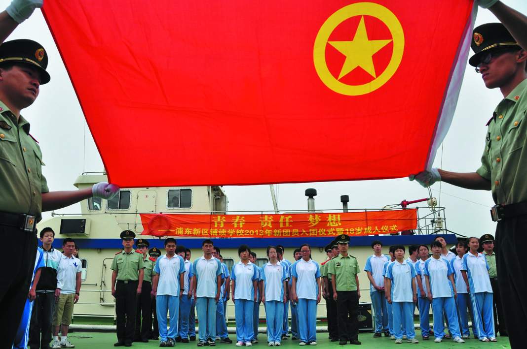 沪情趣为特殊海警张大18岁少年礼(图)玩具妈成人举行图片