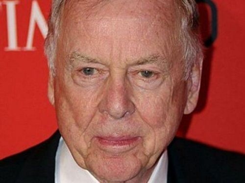 知名投资专家、亿万富翁T-布恩-皮肯斯(T. Boone Pickens)