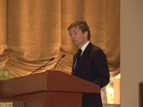 德裔美籍投资家兼艺术品收藏家尼古拉斯-伯格鲁恩(Nicolas Berggruen)