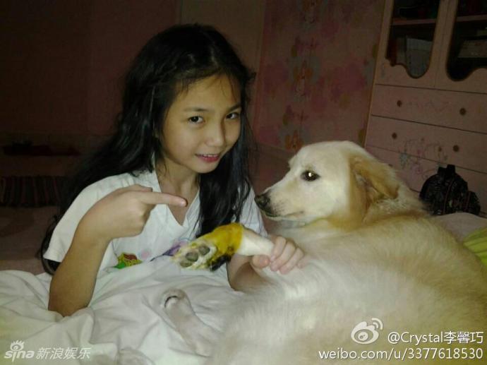 10岁影后李馨巧生活照曝光00后萝莉抢占v影后女生什么带戒指意思中指图片