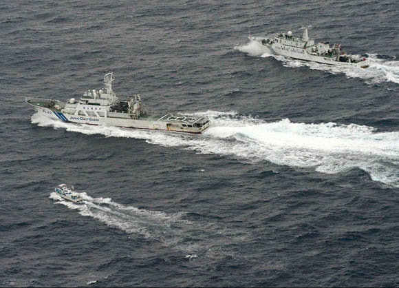 日本军事战略已转向进攻 港媒称钓鱼岛之战难