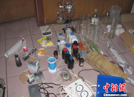 毒溜冰后的反映,真人毒溜冰老婆,溜冰毒工具_毒溜冰 ...