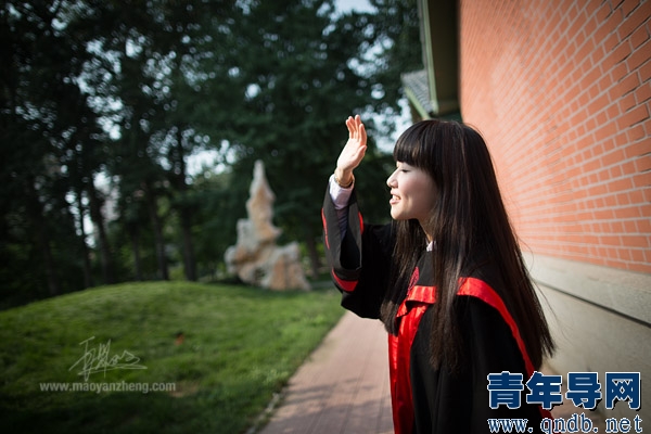 中国人民大学艺术学院音乐系低音提琴专业的康