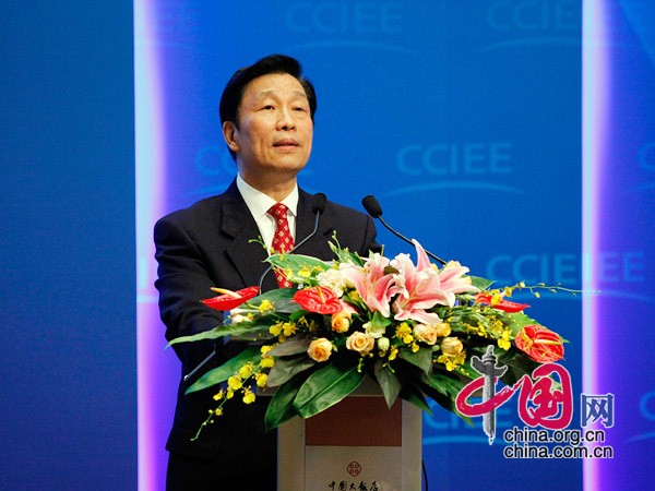 中共中央政治局委员、中华人民共和国副主席李源潮出席了开幕式并发表主旨演讲。（中国网记者 杨佳）