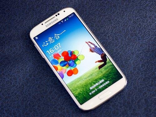 6月Android手机排名 HTC One赢三星S4