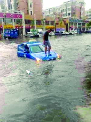 鄂尔多斯市东胜区突遭严重强对流天气
