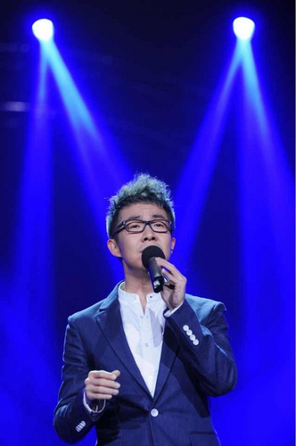 阎维文的母亲歌谱 阎维文 曲蔓地 是降b调么 求一首老歌,调