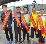 玉龙县小学生赴北京参加国安青少年足球队试训