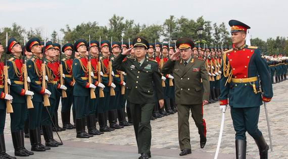 資料圖：中俄兩軍總長共同宣布舉行軍演。