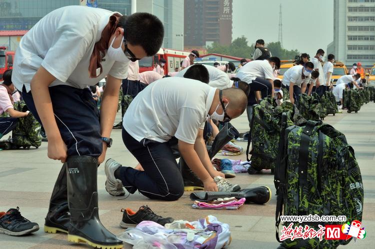 今日上午 石家庄防空警报试鸣(高清)(组图)