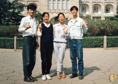 黄晓明自曝高中频被初中被同学戏称黄告白英语大姐8a上海出版社图片