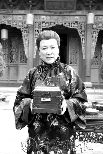 宋春丽与侄子演母子