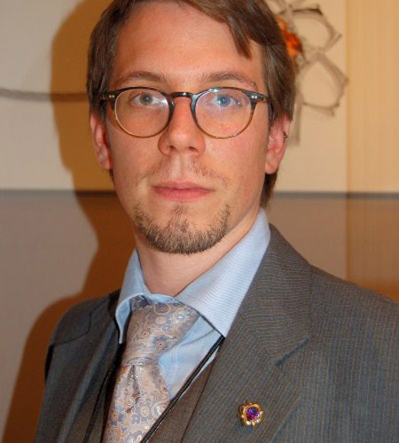 4.David Webdale߹ݻƷƶ