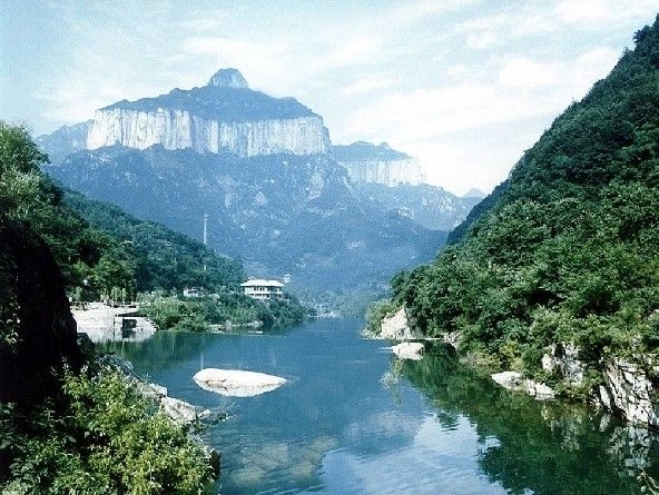 1。新乡 样本平均价格(元/平方米):3212