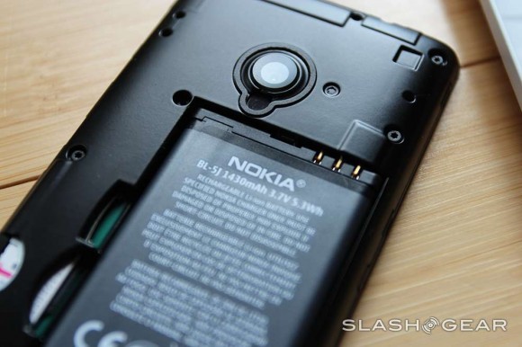 4寸双核入门WP8 诺基亚Lumia 521图赏