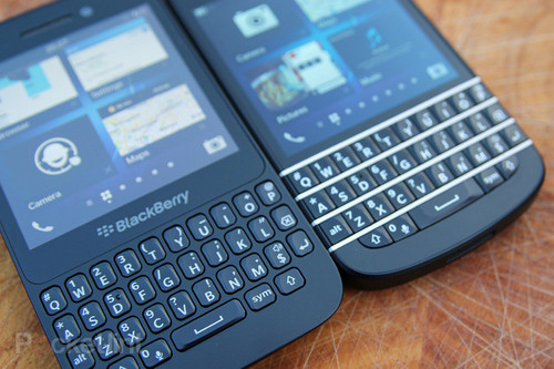 3.1英寸全键盘双核 BlackBerry Q5图赏