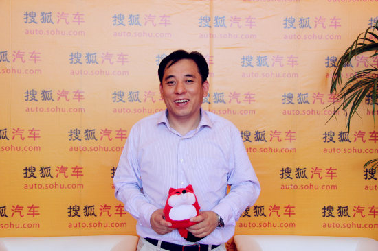 一汽丰田于洋 丰田86让人感受跑车的乐趣高清图片