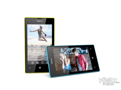 图为:诺基亚Lumia 520T