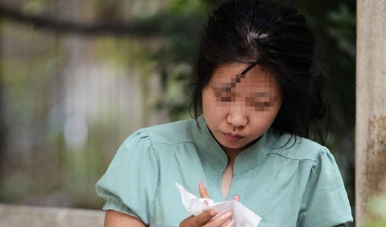 郑州婐奔女图片_喝小酒的网摘