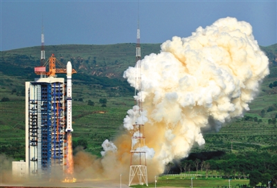 中国成功将3颗卫星以一箭三星方式发射升空