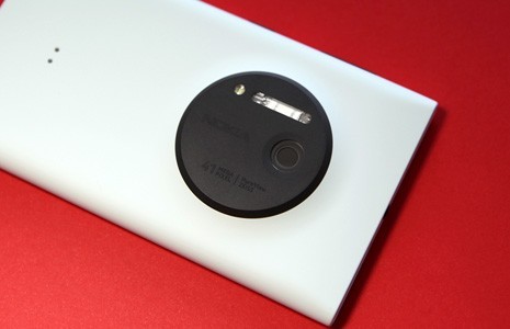 Lumia1020[]-