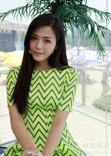 汤晶媚做客北京海沙节 夏季护肤有妙招(图)