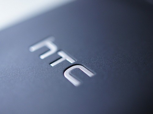 4.5寸QHD屏骁龙400 HTC Zara规格曝光