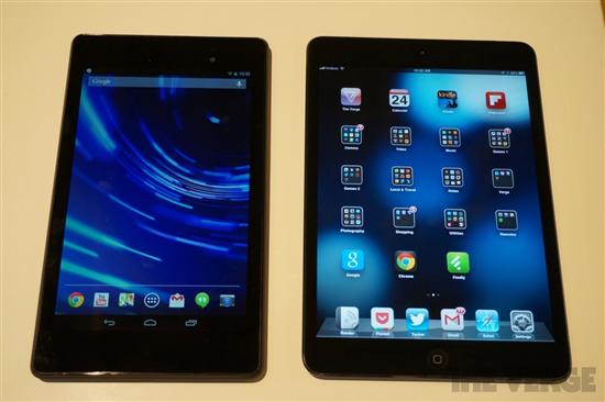 新Nexus 7(左)对比iPad mini(右)