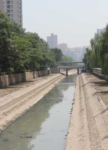 雨污分流了 石家庄市民心河仍然臭不可闻(图)