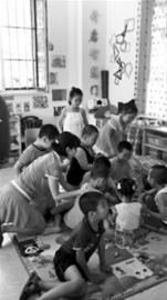 7月25日，记者来到铁西区的沈阳东药幼儿园，园内300多个孩子在家长不知情的情况下，被拍摄了写真。本组图片由北国网、辽沈晚报见习记者闫尚摄
