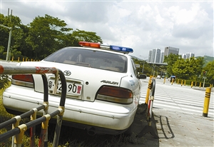 深圳现警用僵尸车官方称震慑作用