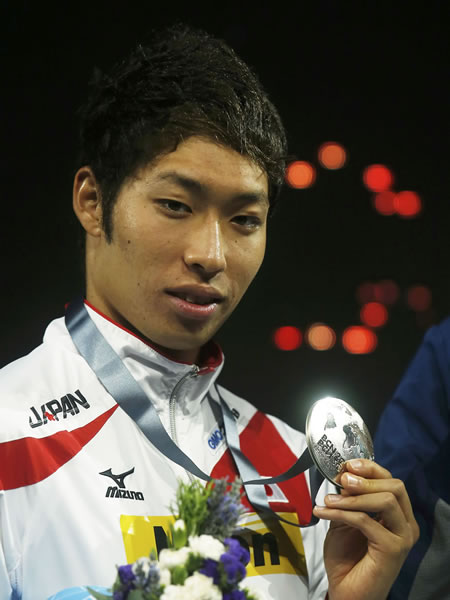 图文:男子200米混合泳决赛 萩野公介获得银牌