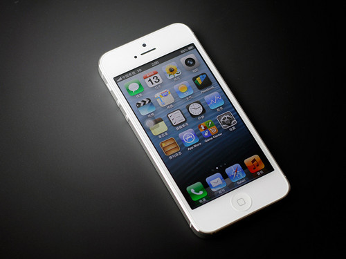 网络优价实惠 电信iPhone 5对比W版评测 