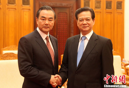 越南总理会见王毅 称铭记中国对越支持(图)