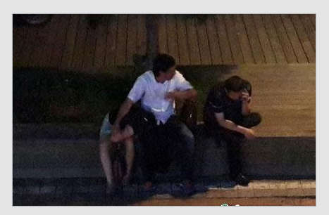 青岛警方称醉酒女子遭3名男子猥亵不属实(图)