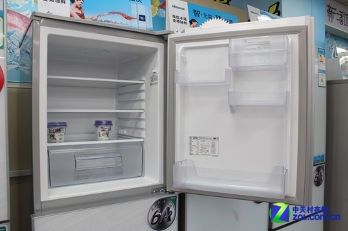 简约白色外观 海信三开门冰箱售3299元