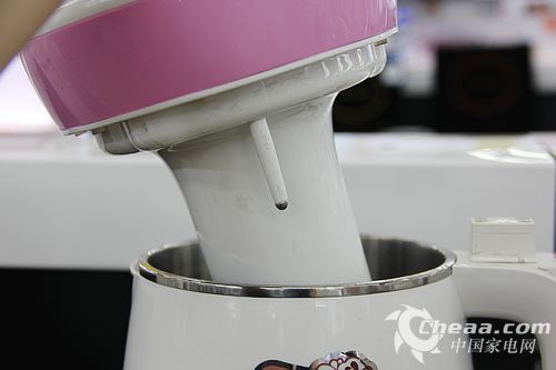 可榨果汁的豆浆机 九阳创新双磨技术
