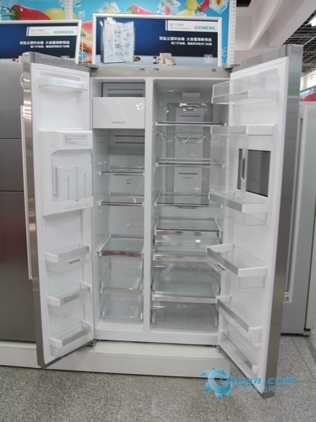 西门子KA63DP70TI冰箱内部概览