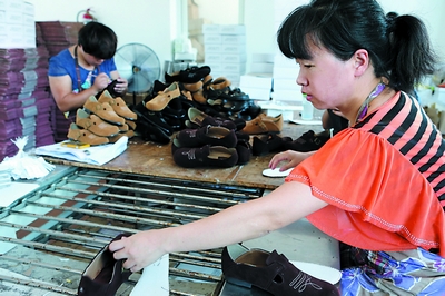 浙江舟山协溢鞋业有限公司年出口额达到1200