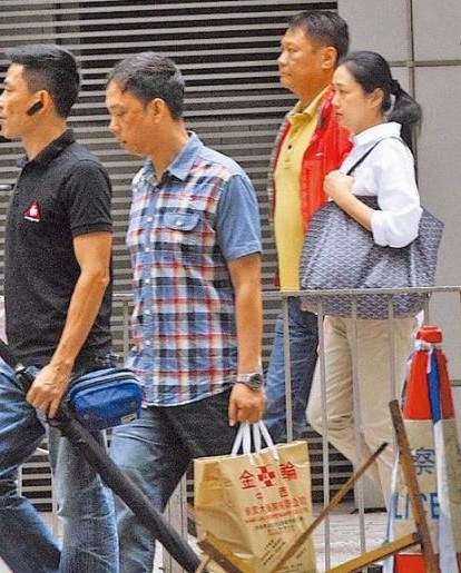 朱丽倩6月23日度过5周年结婚纪念,她去年冒著46岁高龄产妇风险生下爱