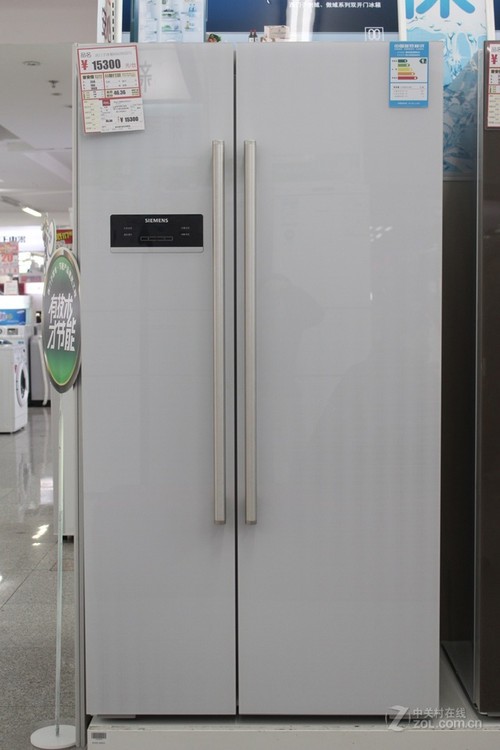 高效变频技术 西门子对开门冰箱15300元