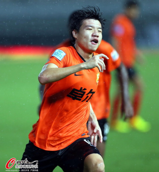中超最佳阵容:孔卡张稀哲闪亮 申花两将压鲁能