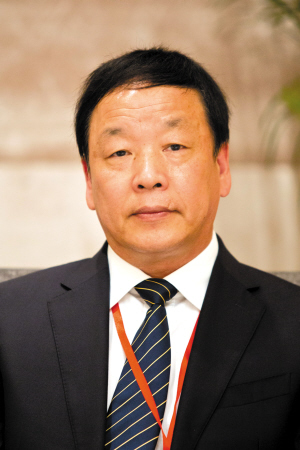 福州市常务副市长陈大强