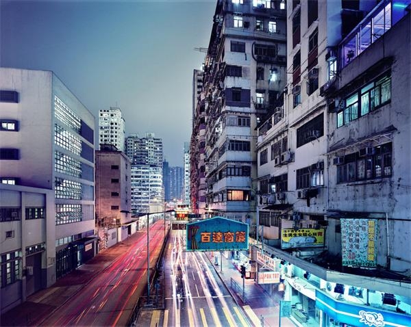 看看真实的香港到底啥样子 街拍照片带你看清楚(组图)