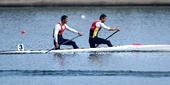 图文：男子1000米双人划艇 亚军江西队在比赛中